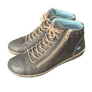 Cloud Footwear Womens Dark Grey Aika Boot High-Top Sneaker Side Zip Gray Size 39
